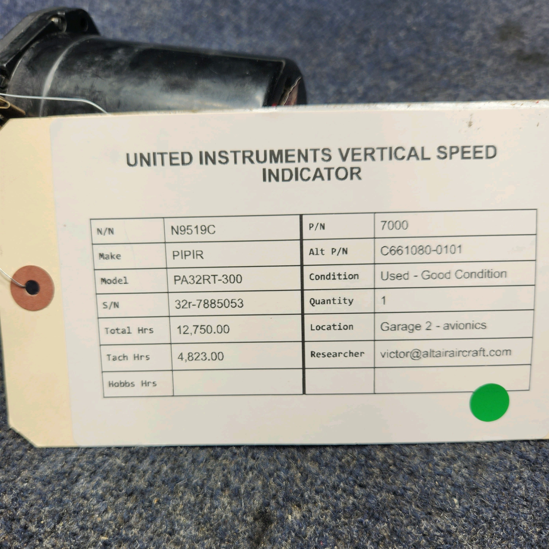 Used aircraft parts for sale, 7000 PIPIR PA32RT-300 UNITED INSTRUMENTS VERTICAL SPEED INDICATOR
