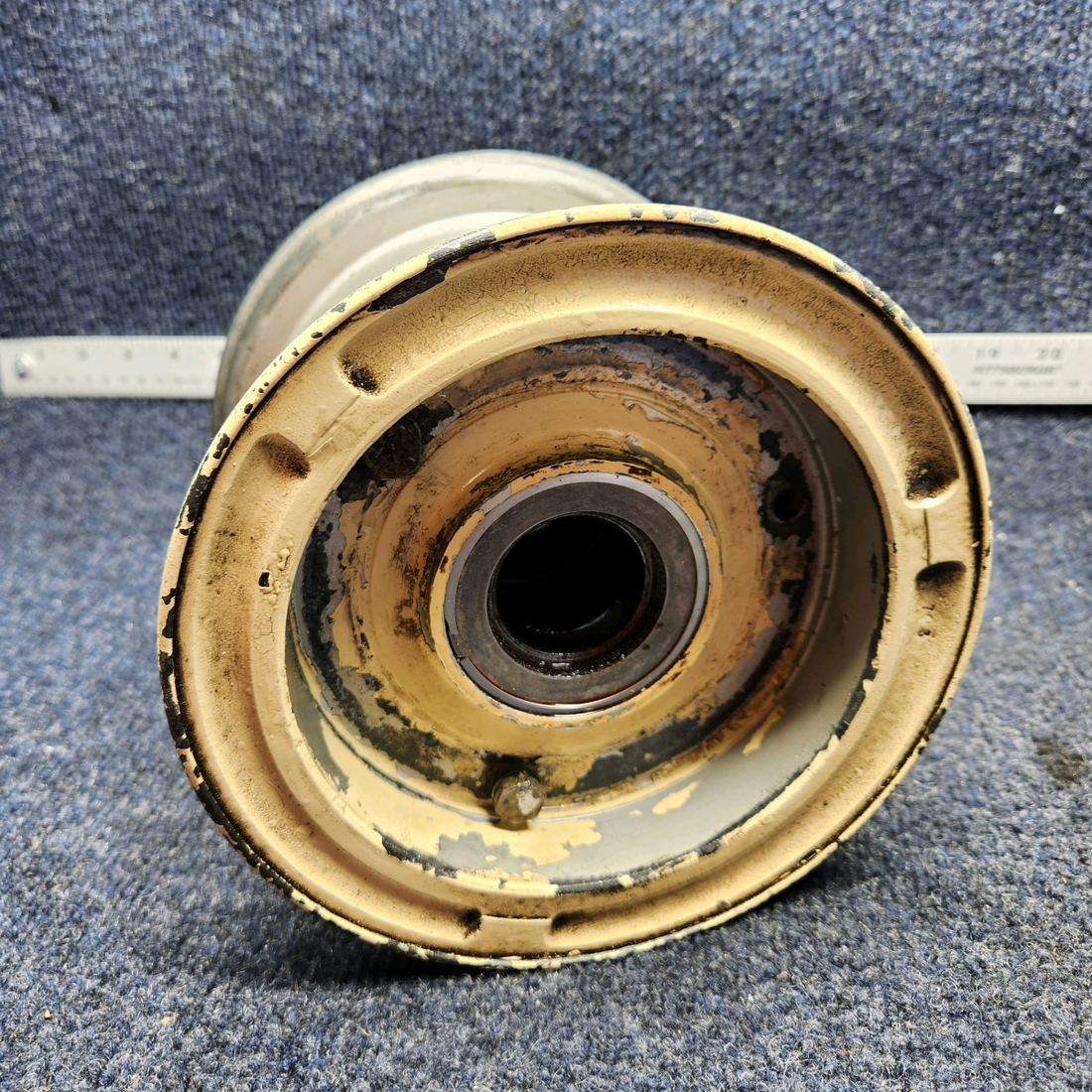 Used aircraft parts for sale, 40-83 BEECHCRAFT F35 CLEVELAND MAIN WHEEL ASSEMBLY 6.00-6