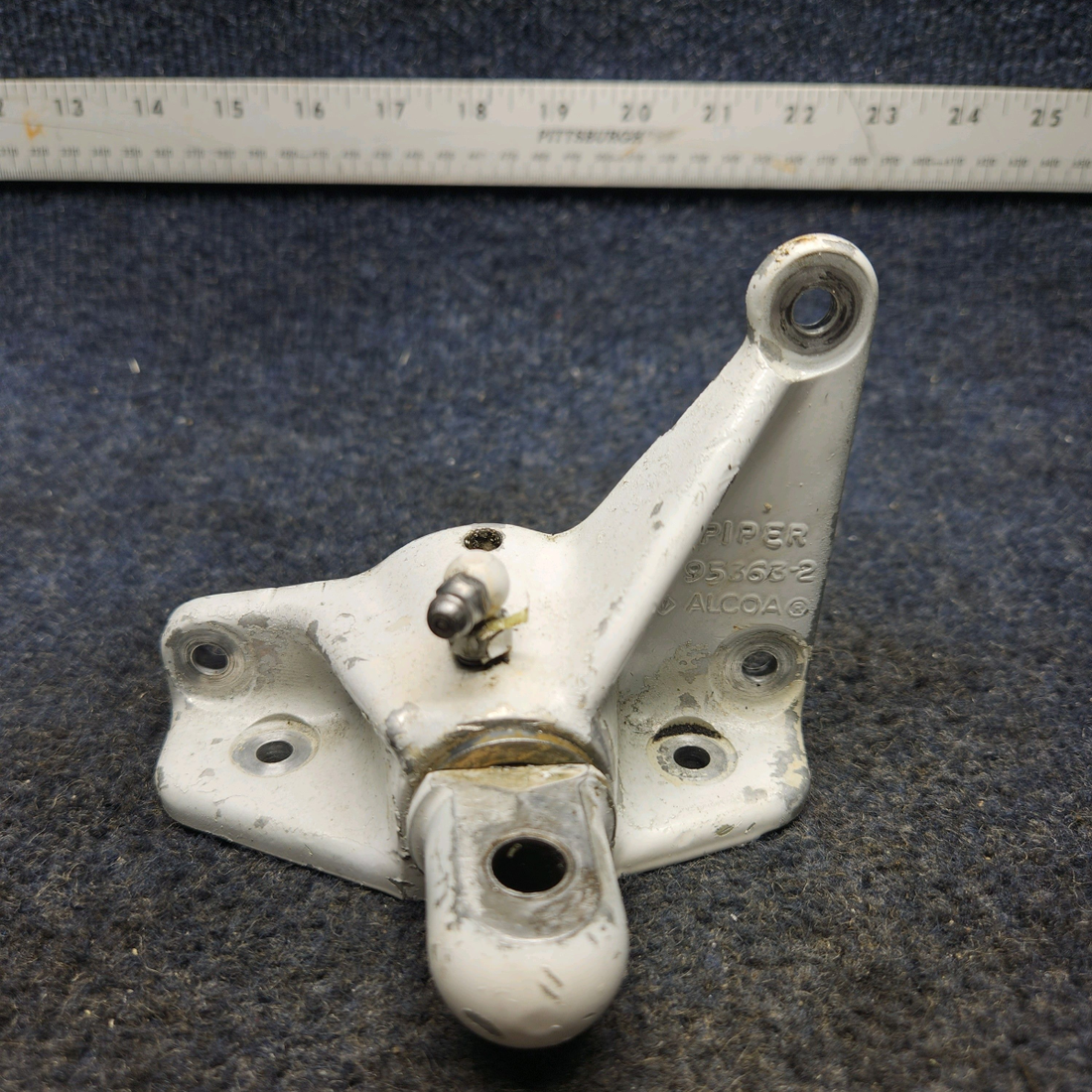 Used aircraft parts for sale, 95643-006 Piper PA32RT-300 MAIN GEAR TRUSS BRACKET ASSEMBLY LH (3/8")