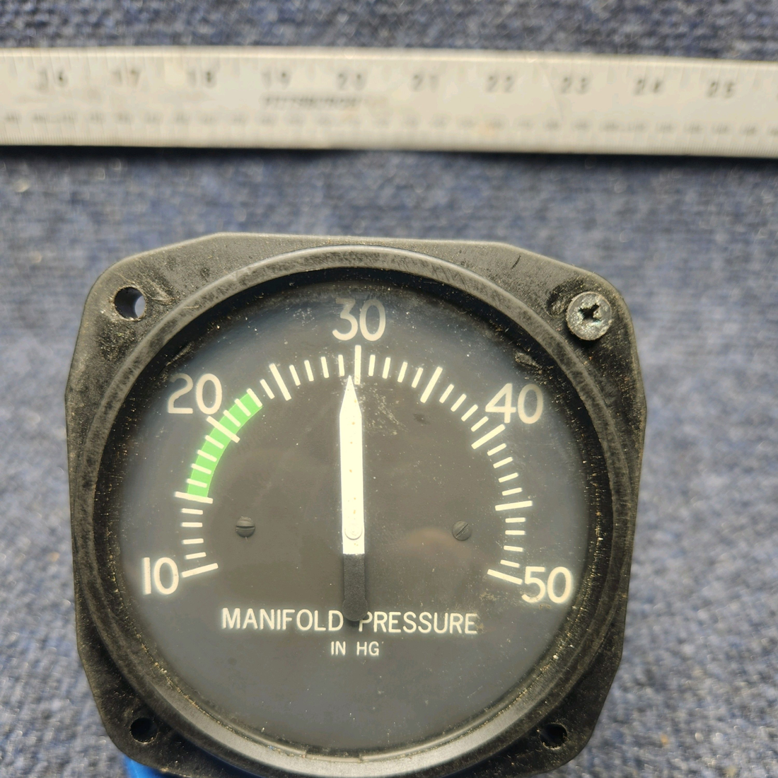 Used aircraft parts for sale, C662035-0101 Cessna year 1971 182P STANDARD PRECISION MANIFOLD PRESSURE INDICATOR