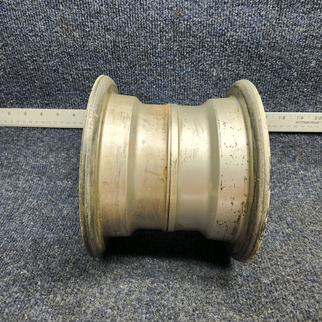 Used aircraft parts for sale, 40-83 BEECHCRAFT F35 CLEVELAND MAIN WHEEL ASSEMBLY 6.00-6