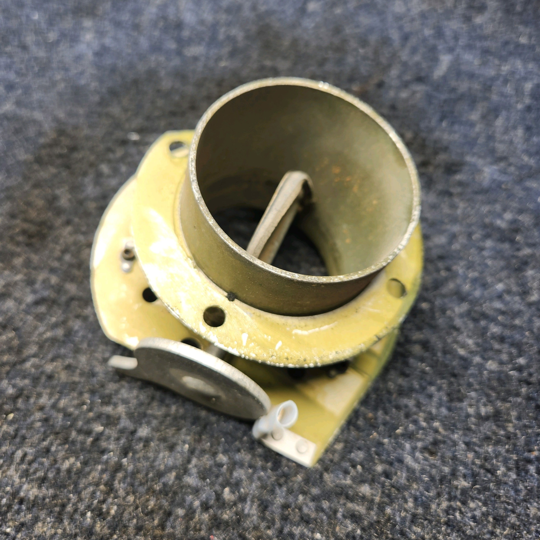 Used aircraft parts for sale, 68556-000 Piper PA32RT-300 AIR VENT ASSEMBLY REAR LH