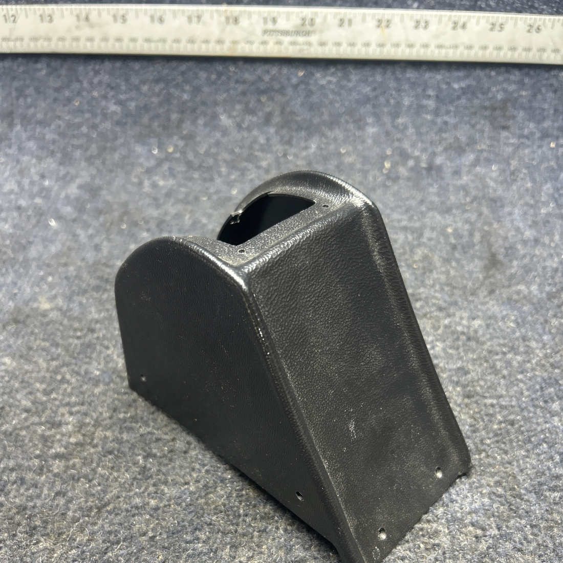 Used aircraft parts for sale, 01-028410-00 PIPER PA28-140 THROTTLE QUADRANT COVER