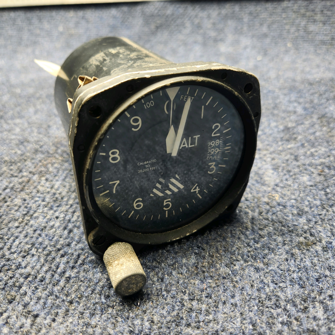 Used aircraft parts for sale, 5934P-1 United Instruments CESSNA C172RG ALTIMETER INDICATOR (CODE: A.83)