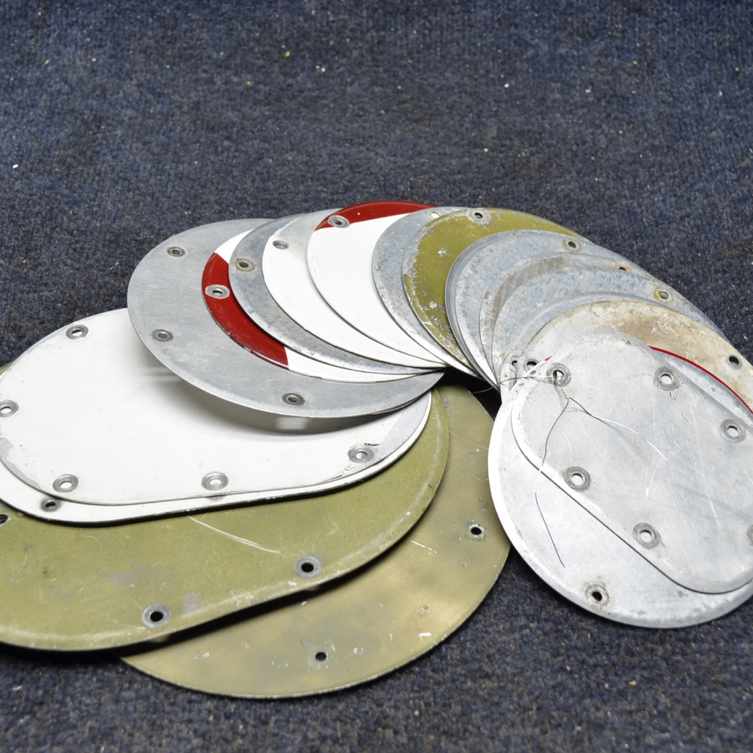 Used aircraft parts for sale, Lot of Cover plates Piper  [part_model] Cessna PA28, 182, 172 LOT OF COVER PLATES. DIFFERENT PLANES MECHANIC SPECIAL