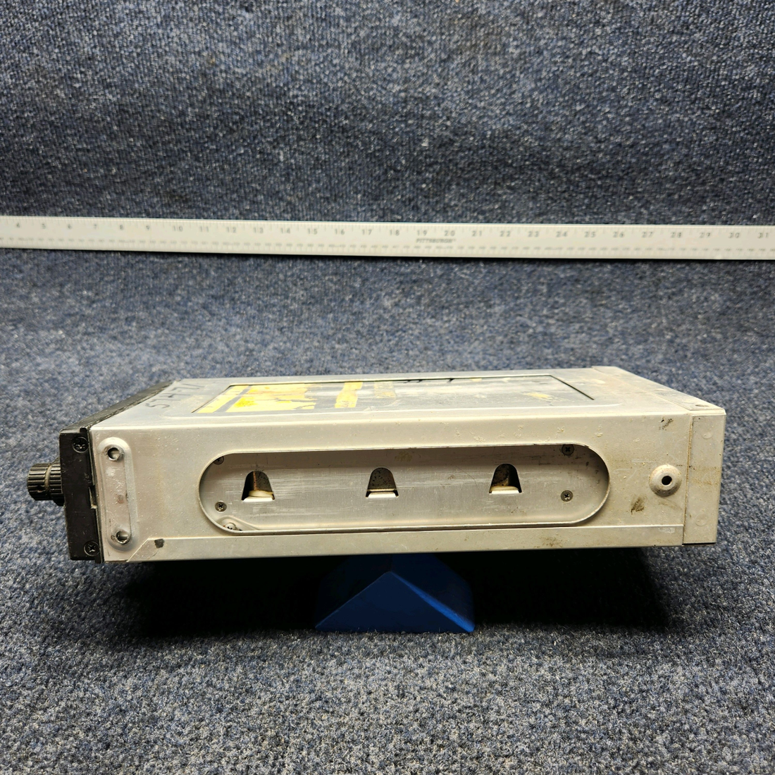 Used aircraft parts for sale, 069-1019-00 Mooney M20J KING KX-175B NAV/COM  W/ RACK AND CONNECTOR