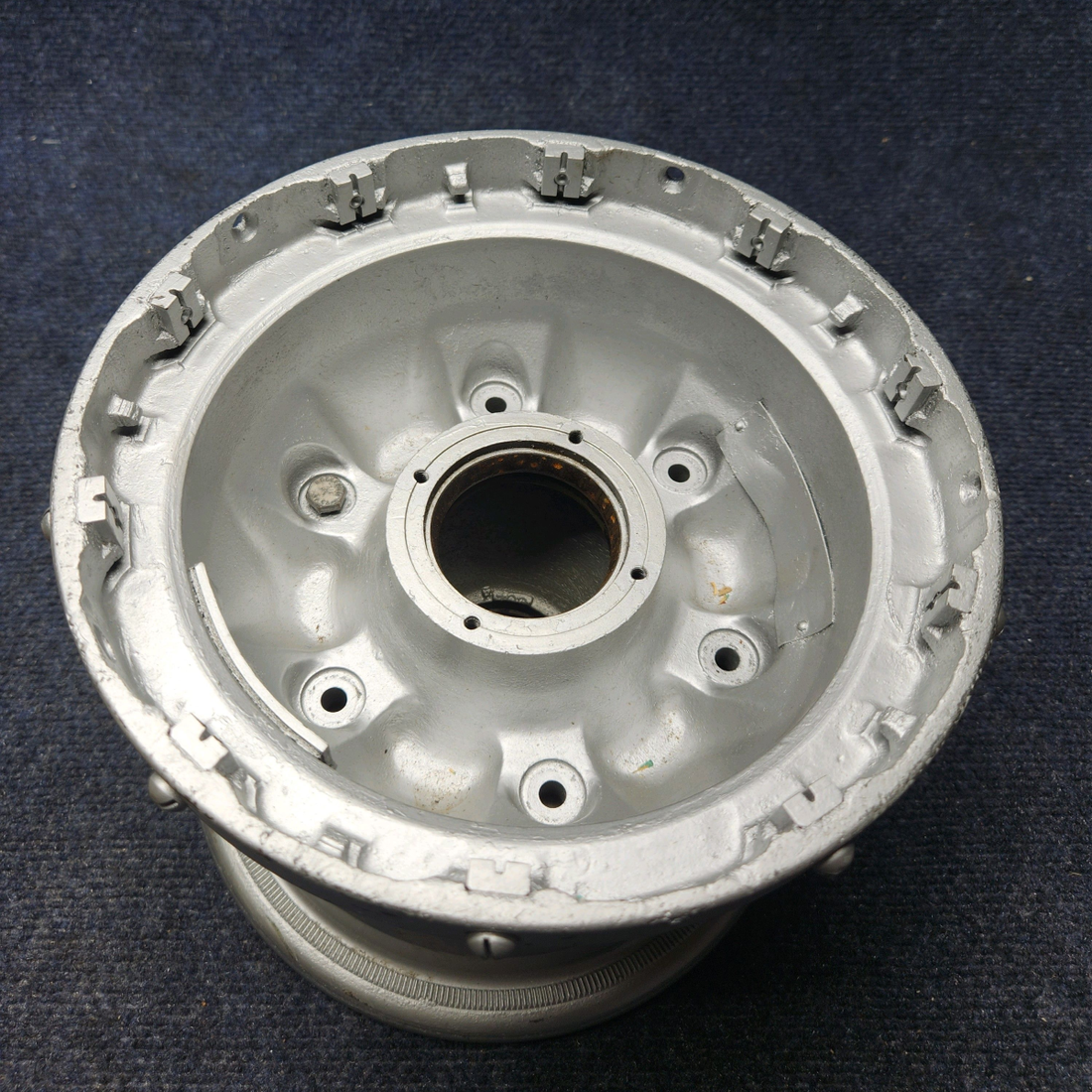 Used aircraft parts for sale, 9530954 Goodyear 6.50-8 WHEEL