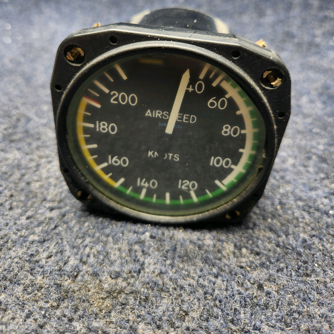 Used aircraft parts for sale, 8025 PIPIR PA32RT-300 UNITED INSTRUMENTS AIRSPEED INDICATOR PA32RT-300