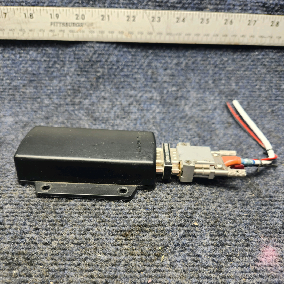 Used aircraft parts for sale, 011-03809-00 Garmin  [part_model] PIPER PA28-161 Warrior III DG HSI GMU11  GAP29B  RACK CONNECTOR