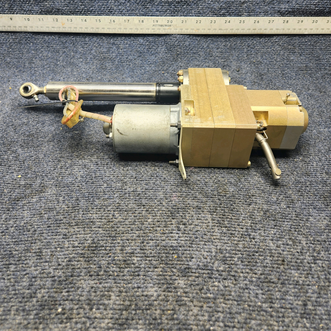 Used aircraft parts for sale, 560254-501 Mooney M20K CONSOLIDATED CONTROLS LINEAR LANDING GEAR ACTUATOR ASSEMBLY (12V, 55A)