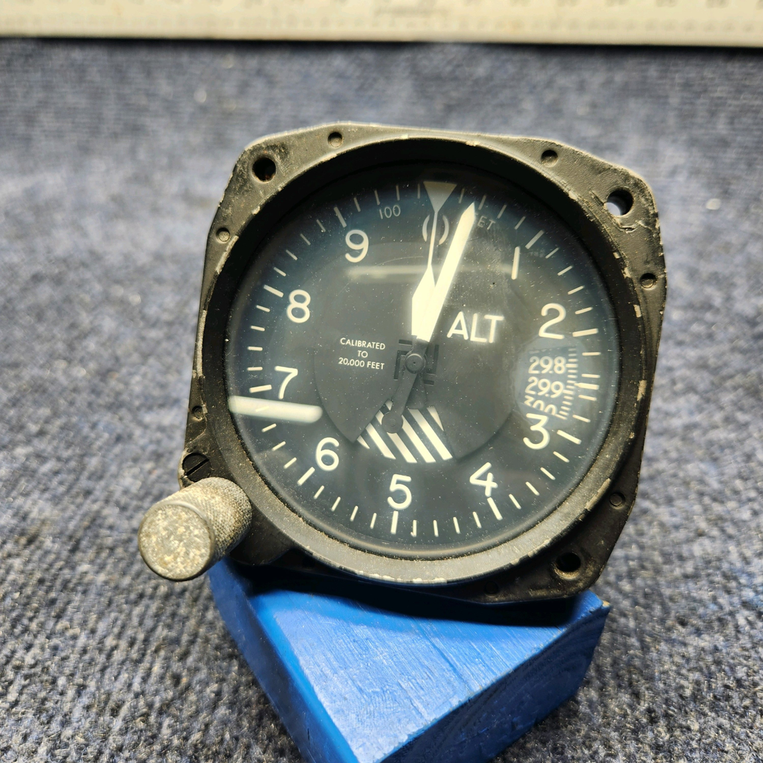 Used aircraft parts for sale, 5934P-1 United Instruments CESSNA C172RG ALTIMETER INDICATOR (CODE: A.83)