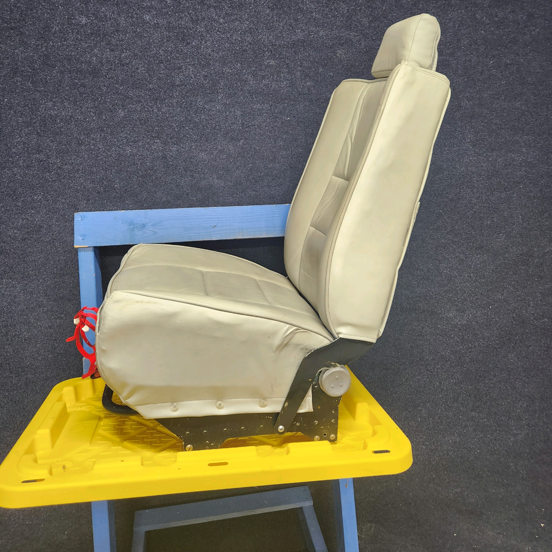 Used aircraft parts for sale, 140153-509 Mooney M20K PILOT/CO-PILOT SEAT