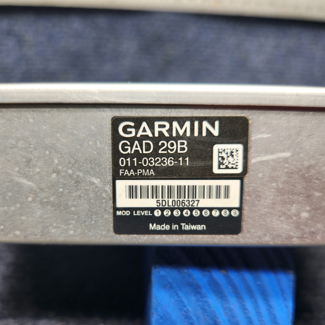 Used aircraft parts for sale, 011-03809-00 Garmin  [part_model] PIPER PA28-161 Warrior III DG HSI GMU11  GAP29B  RACK CONNECTOR