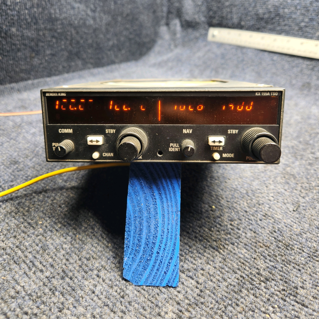 Used aircraft parts for sale, 069-01032-0201 Bendix King PIPER PA28-161 Warrior III VHF NAV, COMM UNIT W/ TRAY AND CONNECTOR- 28 VOLTS