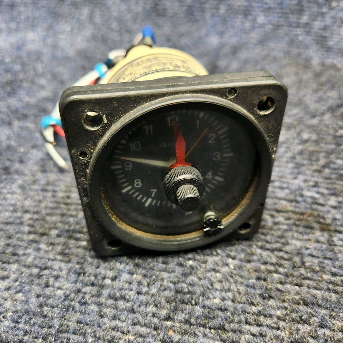 Used aircraft parts for sale, MD-91L Mid-Continent Beechcraft A23A Musketeer Custom III CLOCK INDICATOR (12-32V)- TESTED