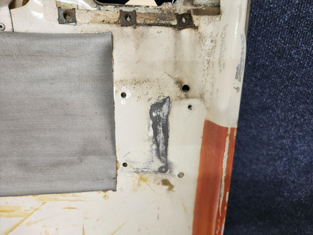 Used aircraft parts for sale 0511803-78 CESSNA C172RG RH Structure Ass Cabin Door No pop Window