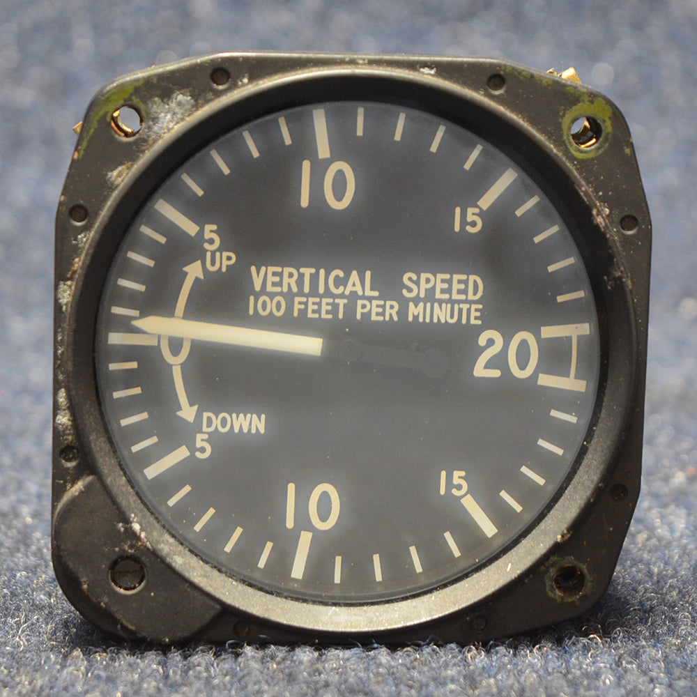 Used aircraft parts for sale 7000 United Instruments Vertical Speed Indicator